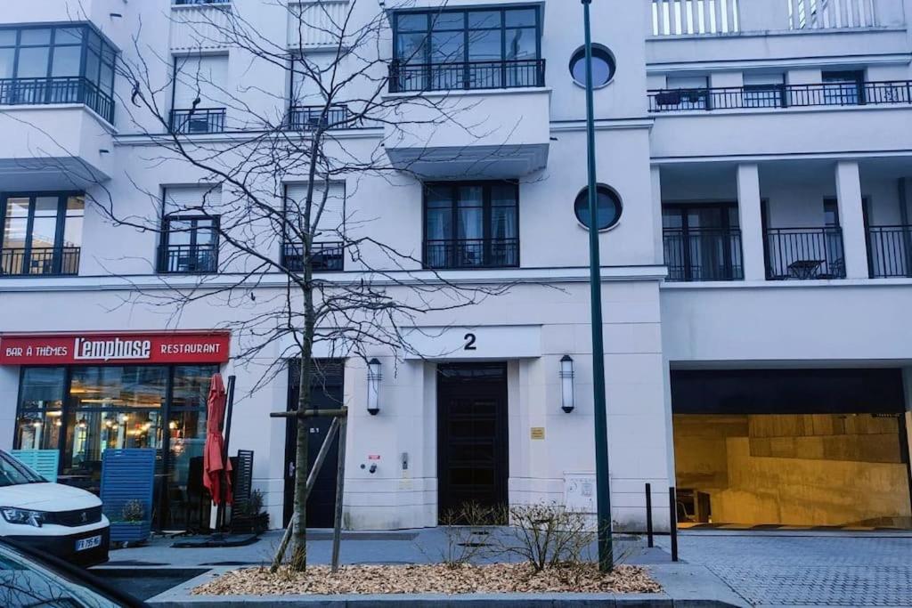 Lotus- 4 Min De Walt Disney-Arrivee Autonome-Parking Et Wifi Gratuit-Proche De Toutes Commodites 5Min De La Vallee Village شيسي المظهر الخارجي الصورة