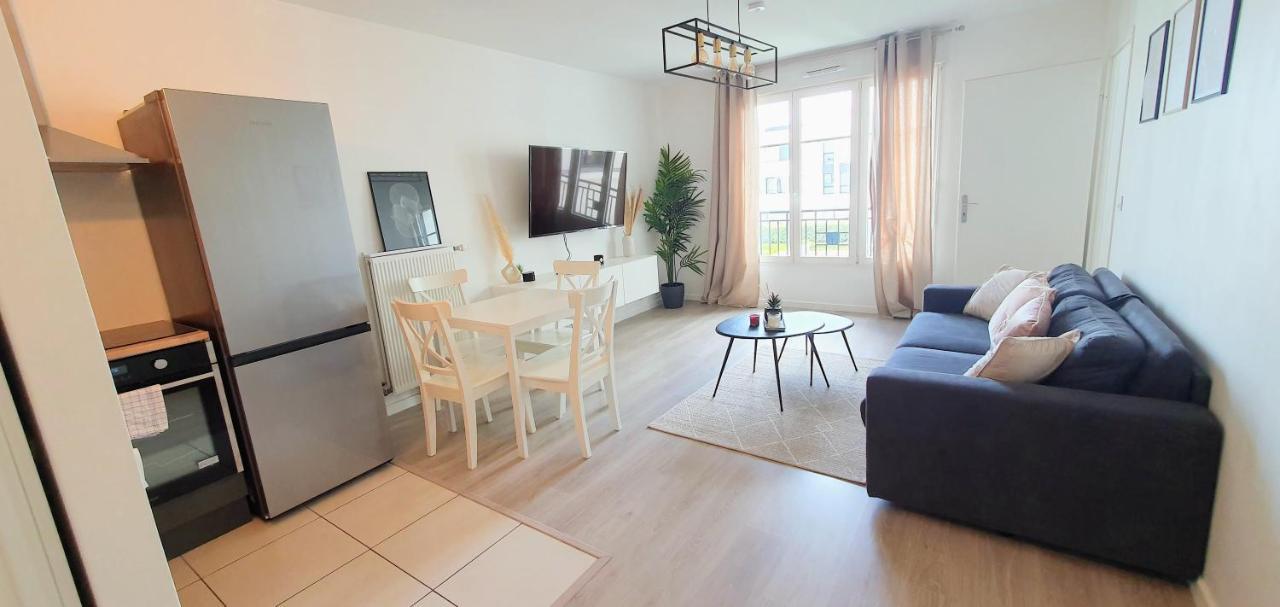Lotus- 4 Min De Walt Disney-Arrivee Autonome-Parking Et Wifi Gratuit-Proche De Toutes Commodites 5Min De La Vallee Village شيسي المظهر الخارجي الصورة